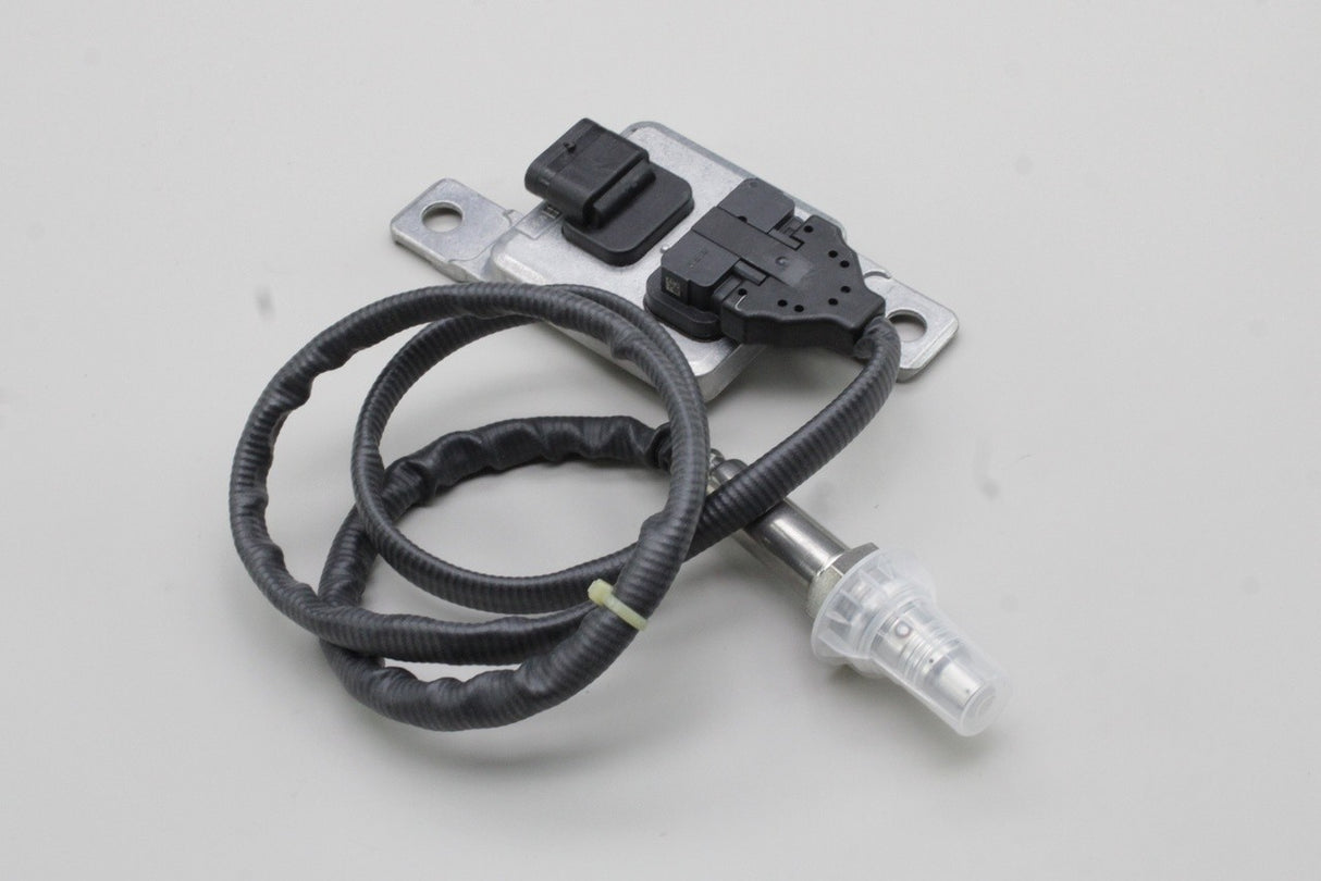 Audi Q7 2007-2015 3.0 TDI NOx sensor with control unit 059907807T