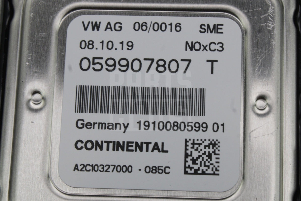 Audi Q7 2007-2015 3.0 TDI NOx sensor with control unit 059907807T
