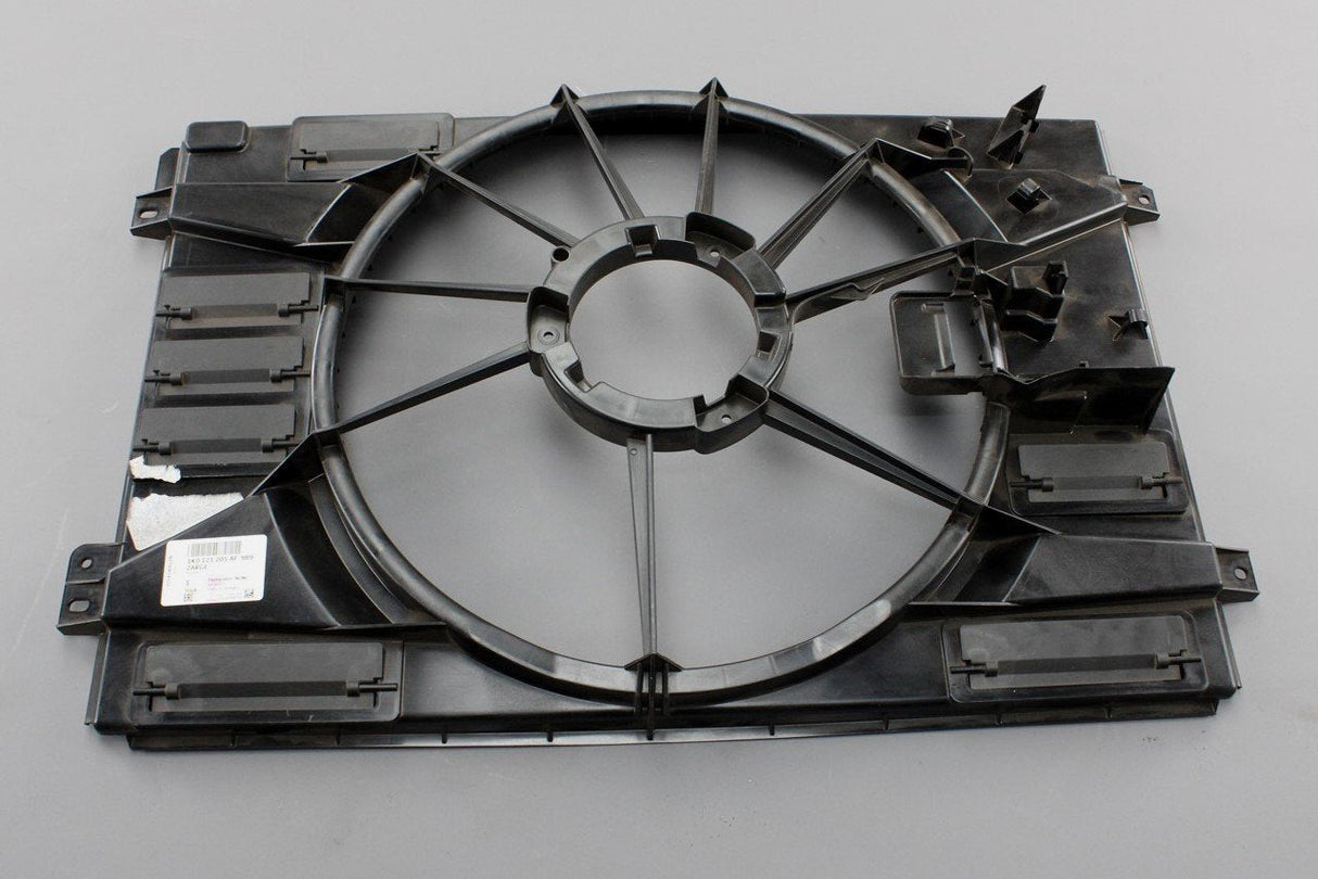 VW Golf Audi A3 Skoda SEAT 2010-2016 Fan ring shroud 1K0121205AF 9B9
