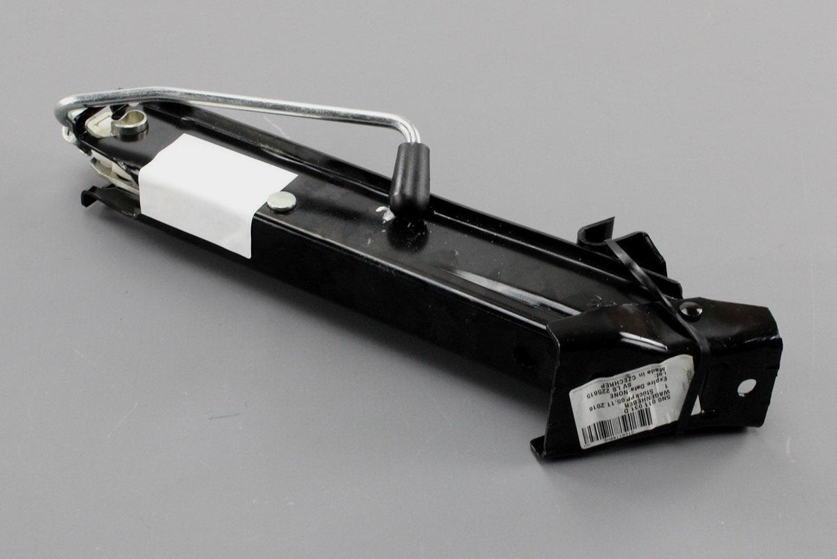 VW Tiguan 2012-2016 spare wheel tool kit jack 5N0011031D