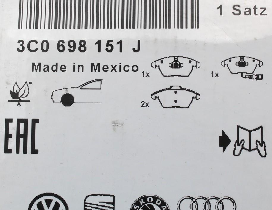 VW Golf Passat Caddy Audi A3 Leon Octavia front brake pads 3C0698151J