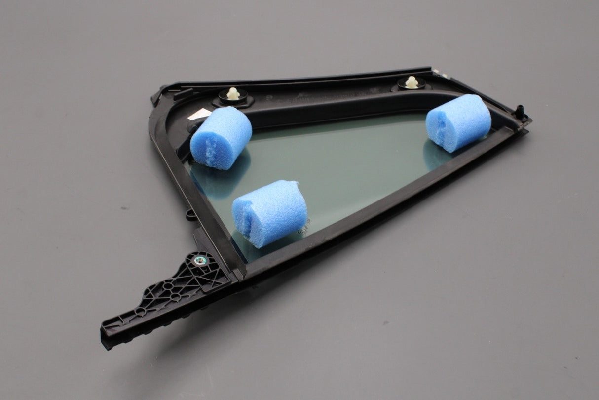 Volkswagen ID.4 ID.5 21-on rear door fixed window (left) 11A845213D 5AP