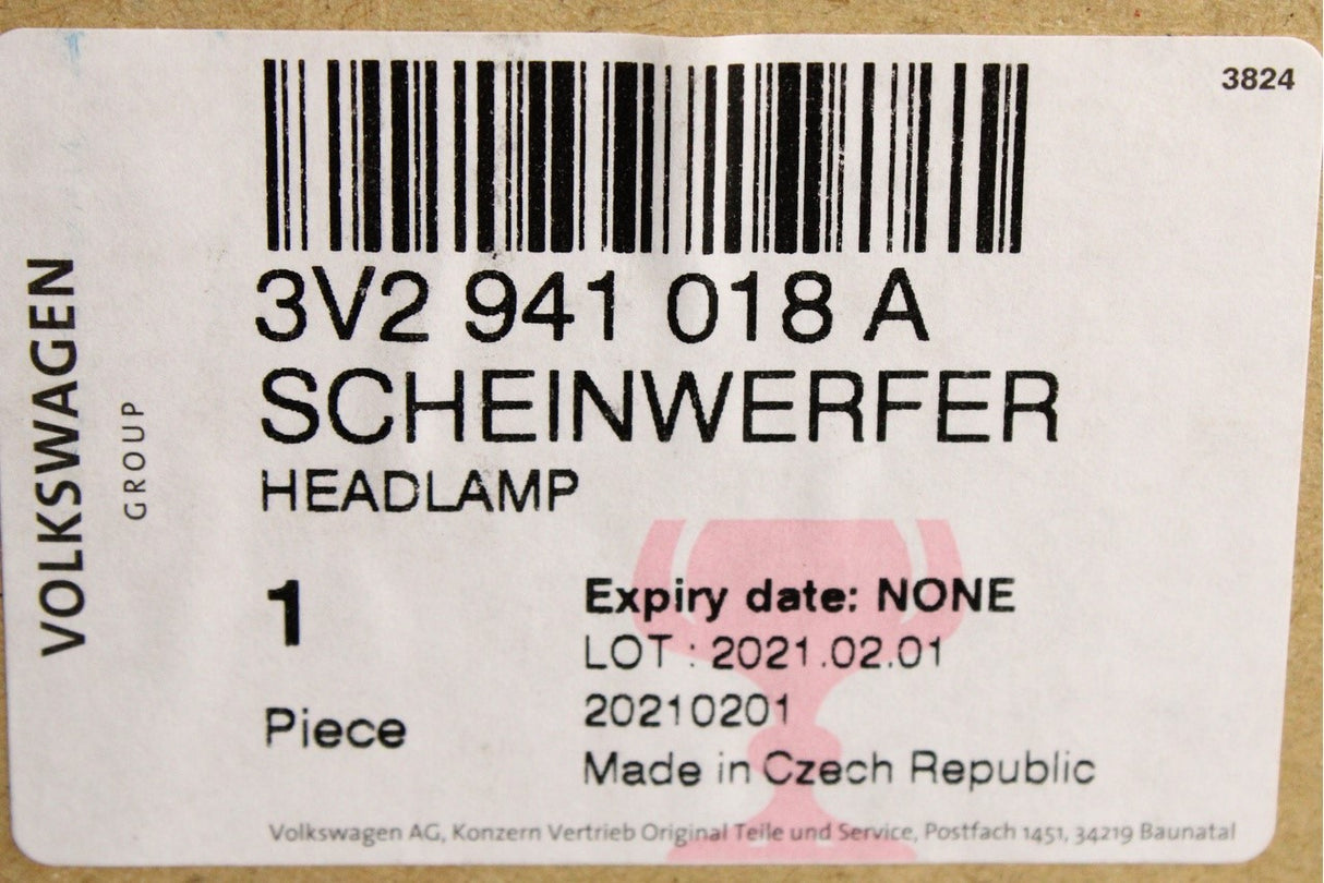 Skoda Superb 2015-on RHD xenon headlight (right) 3V2941018A
