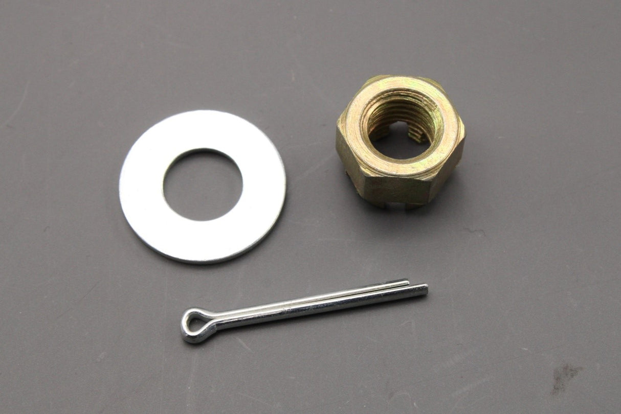 Land Rover Defender Discovery Range Rover track rod end (right) RTC5869