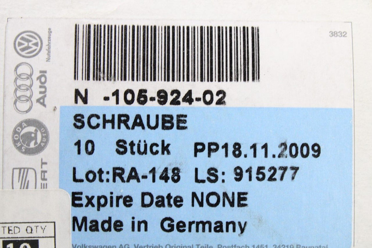 VW Touareg 7L 7P Audi Q7 hex collared mounting bolt M12x1 (x1) N10592402
