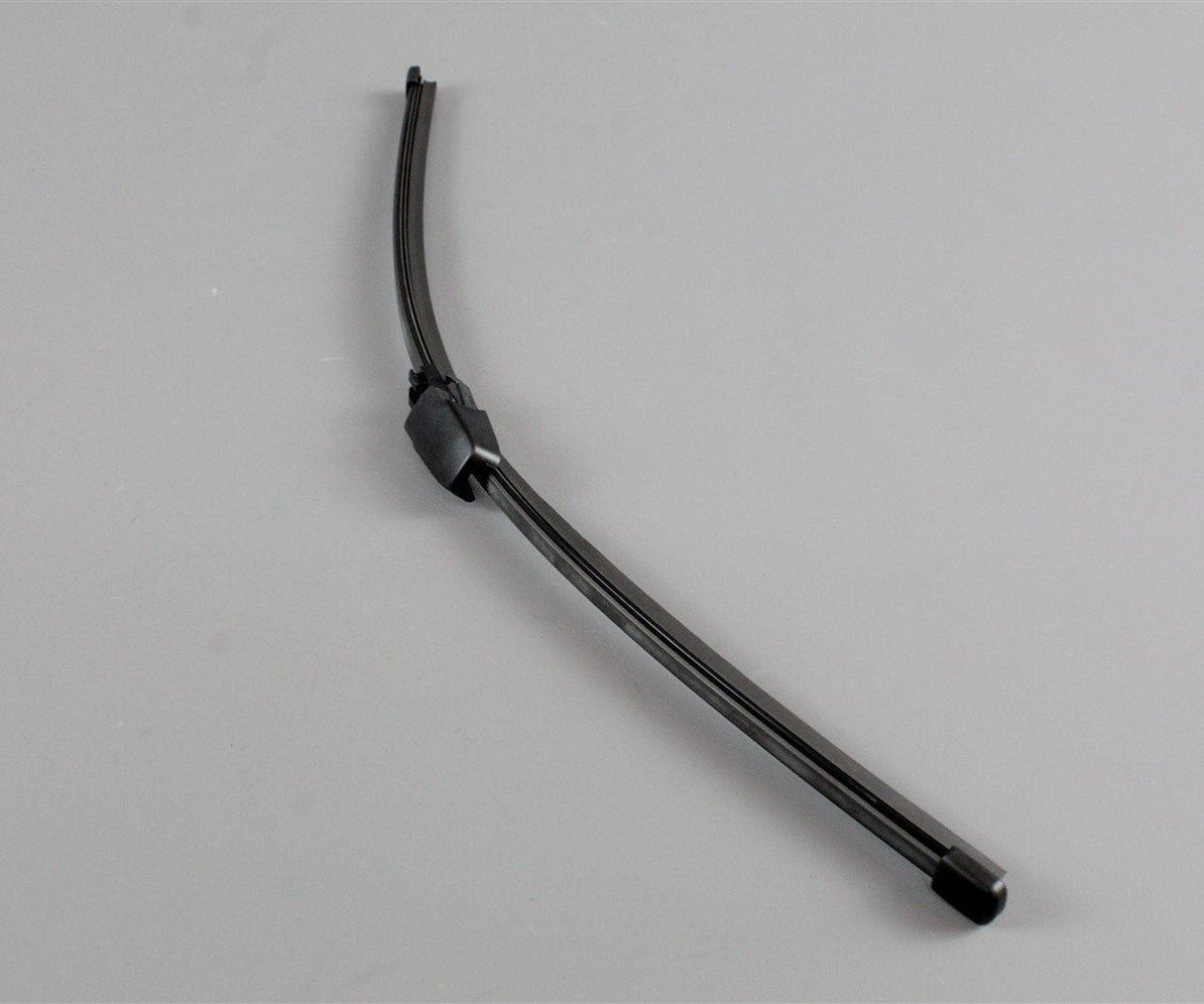 VW Transporter T5 Caddy tailgate rear screen wiper blade 7E0955425