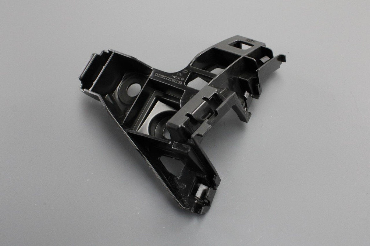 VW Golf MK7 MK7.5 e-Golf bumper guide piece (rear left) 5G6807393A