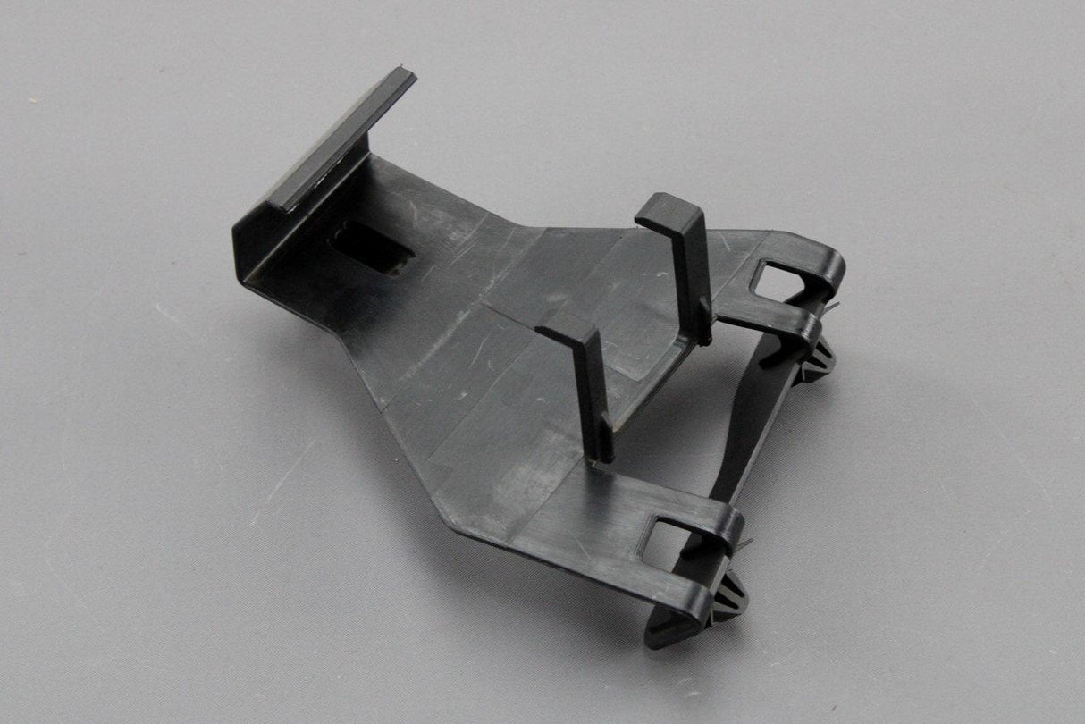 VW Golf MK7 2013-17 retainer bracket for trailer control unit 5G6971502