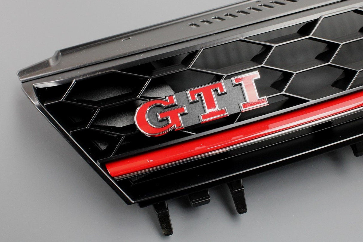 VW Golf GTI Performance Clubsport ED40 radiator grille 5G0853651AL BTU