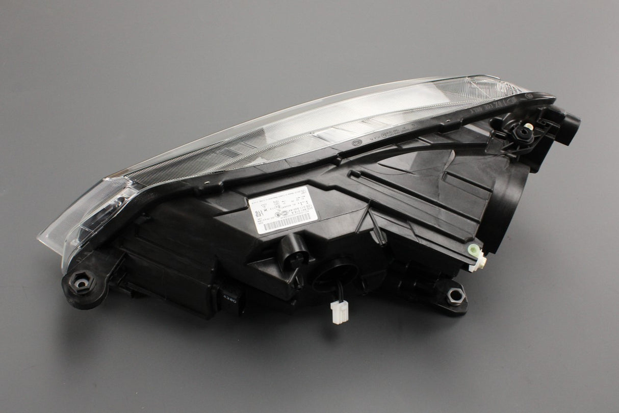 Skoda Superb 2015-on RHD xenon headlight (right) 3V2941018A