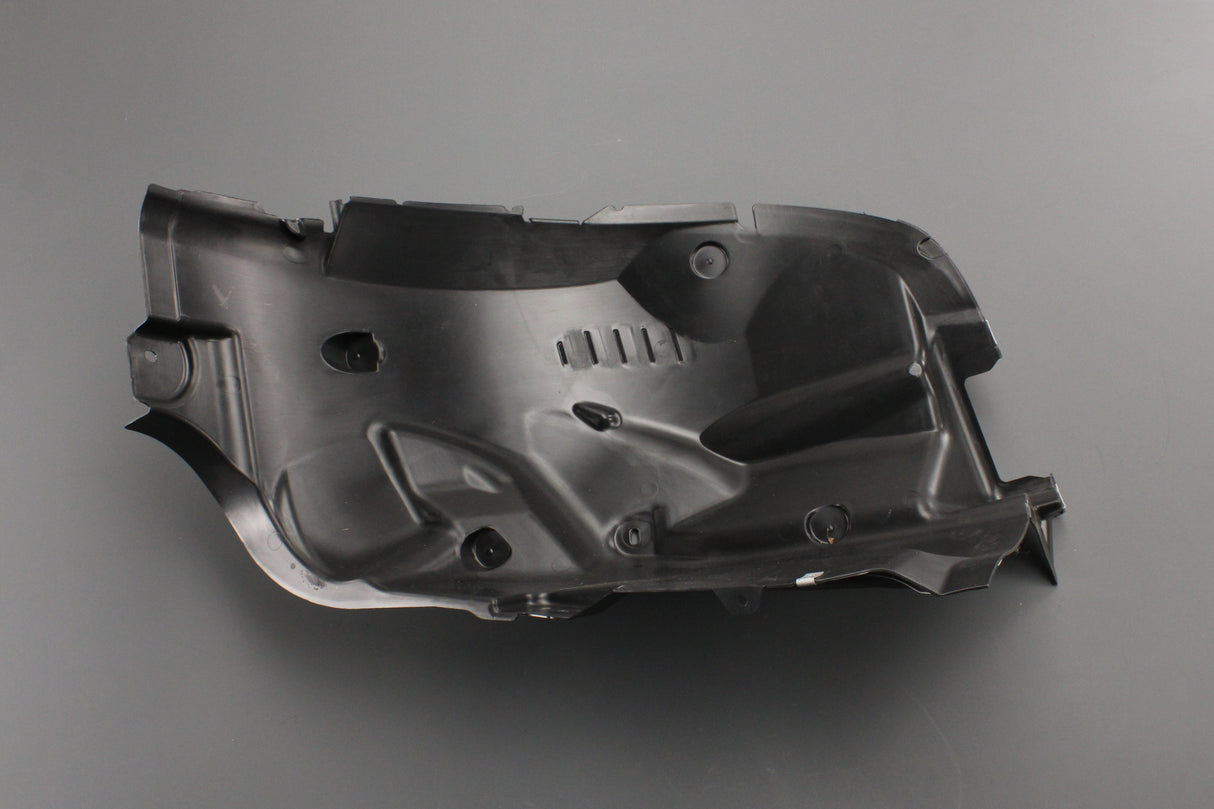 Range Rover Evoque 12-18 front wheel arch liner (right) LR088356