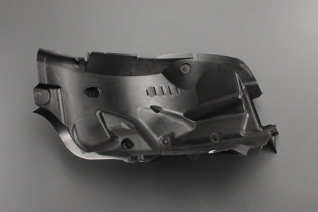 Range Rover Evoque 12-18 front wheel arch liner (right) LR088356