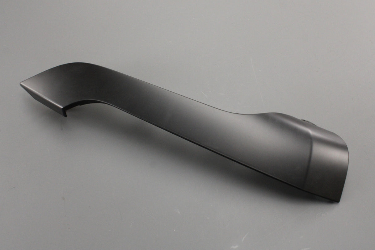 Range Rover Evoque 19-on front bumper lower trim (right) LR128212