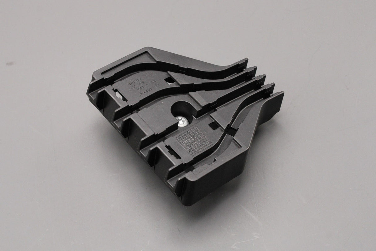 VW Audi Skoda SEAT 1.2 TSI TFSI ignition coil guide bracket 03F905487