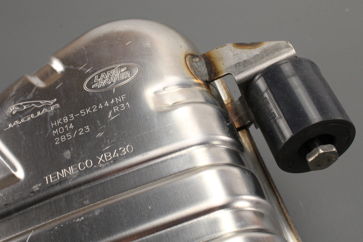 Jaguar F-Pace 16-on exhaust back box silencer (right) T4A33337