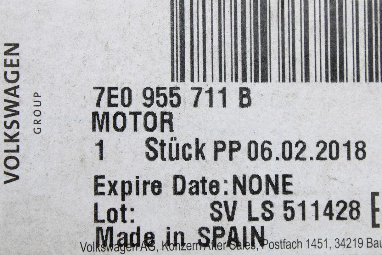 VW Transporter T5 T5.1 T6 T6.1 rear wiper motor (Tailgate) 7E0955711B
