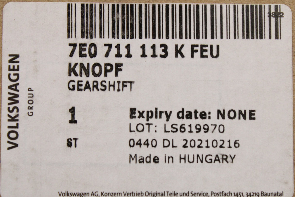 VW Transporter T6 2016-2019 gearstick knob with boot 7E0711113K FEU