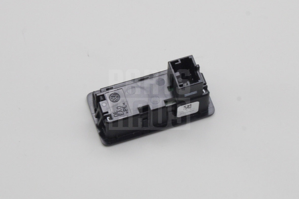 Skoda Octavia Kodiaq Superb tailgate open close switch 3C0959831A 20H