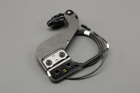 VW Transporter T5 T6 electric sliding door guide left upper 7E0843435C