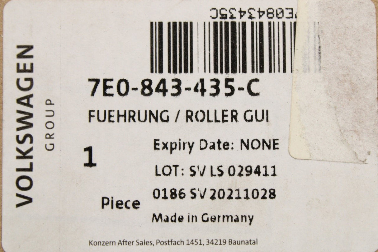 VW Transporter T5 T6 electric sliding door guide left upper 7E0843435C