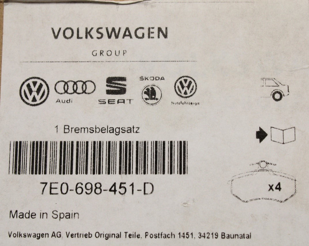 VW Transporter T5 T5.1 T6 T6.1 brake pads (rear) 7E0698451D