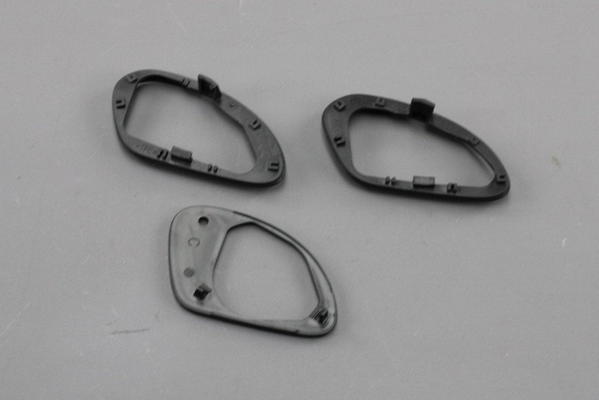 Audi R8 2007-15 wing mirror mount gasket set (left) 420898104