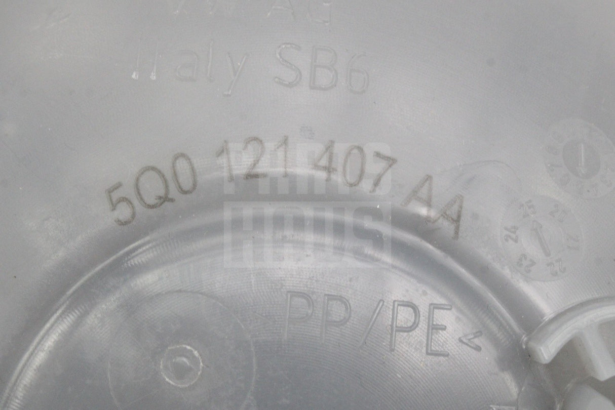 VW Golf MK7 MK7.5 Tiguan T-Roc Passat coolant expansion bottle 5Q0121407AA
