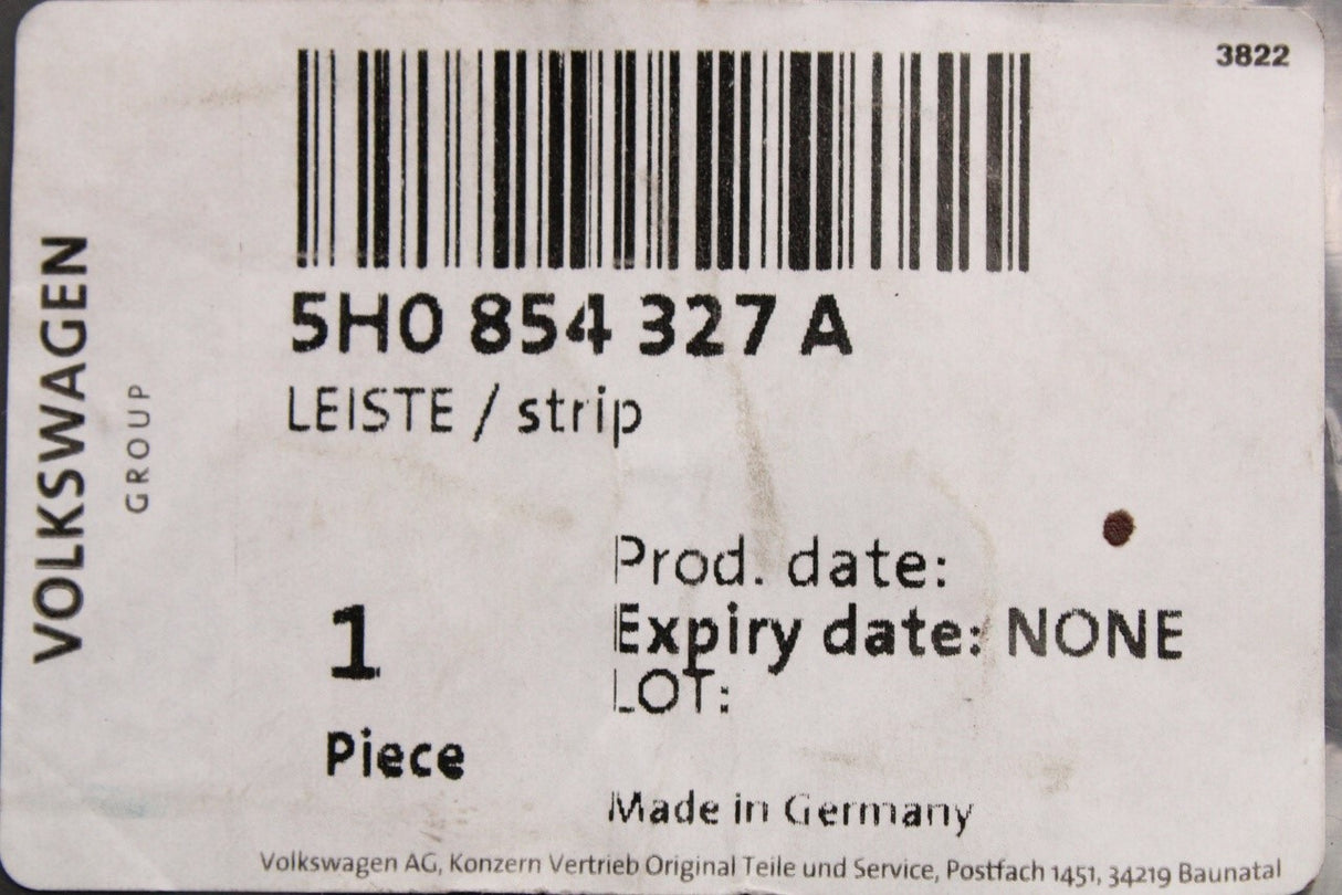 VW Golf MK8 2020-on windscreen side seal trim strip (left) 5H0854327A