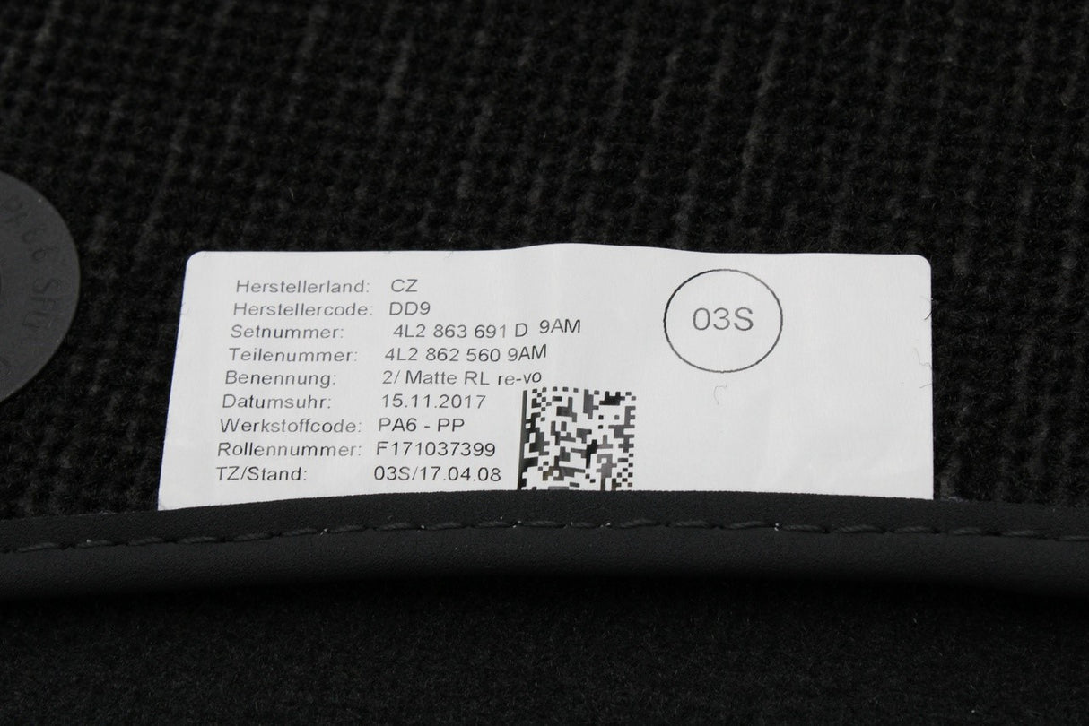 Audi Q7 2007-2015 RHD carpet floor mats (front) 4L2863691D 9AM