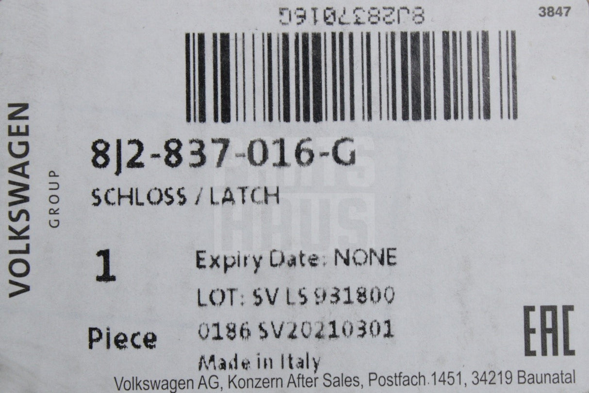 VW Touareg 18-on Audi Q7 16-on RHD door lock (front right) 8J2837016G