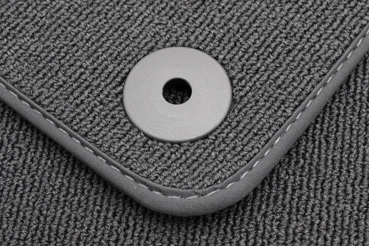Audi TT TTS 2007-2014 carpet floor mats (front) 8J2863691D T05
