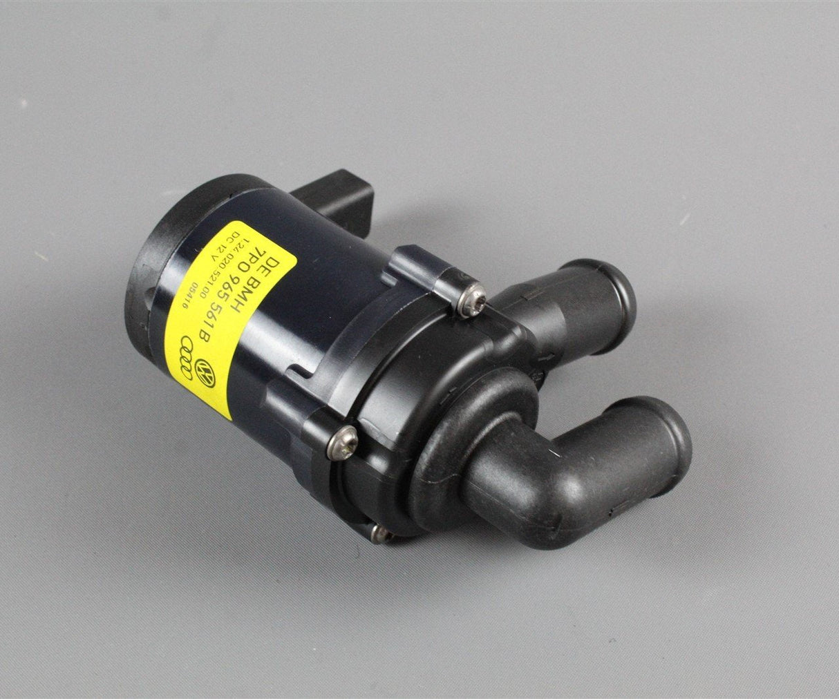 VW Touareg Amarok T6 additional coolant pump 7P0965561B