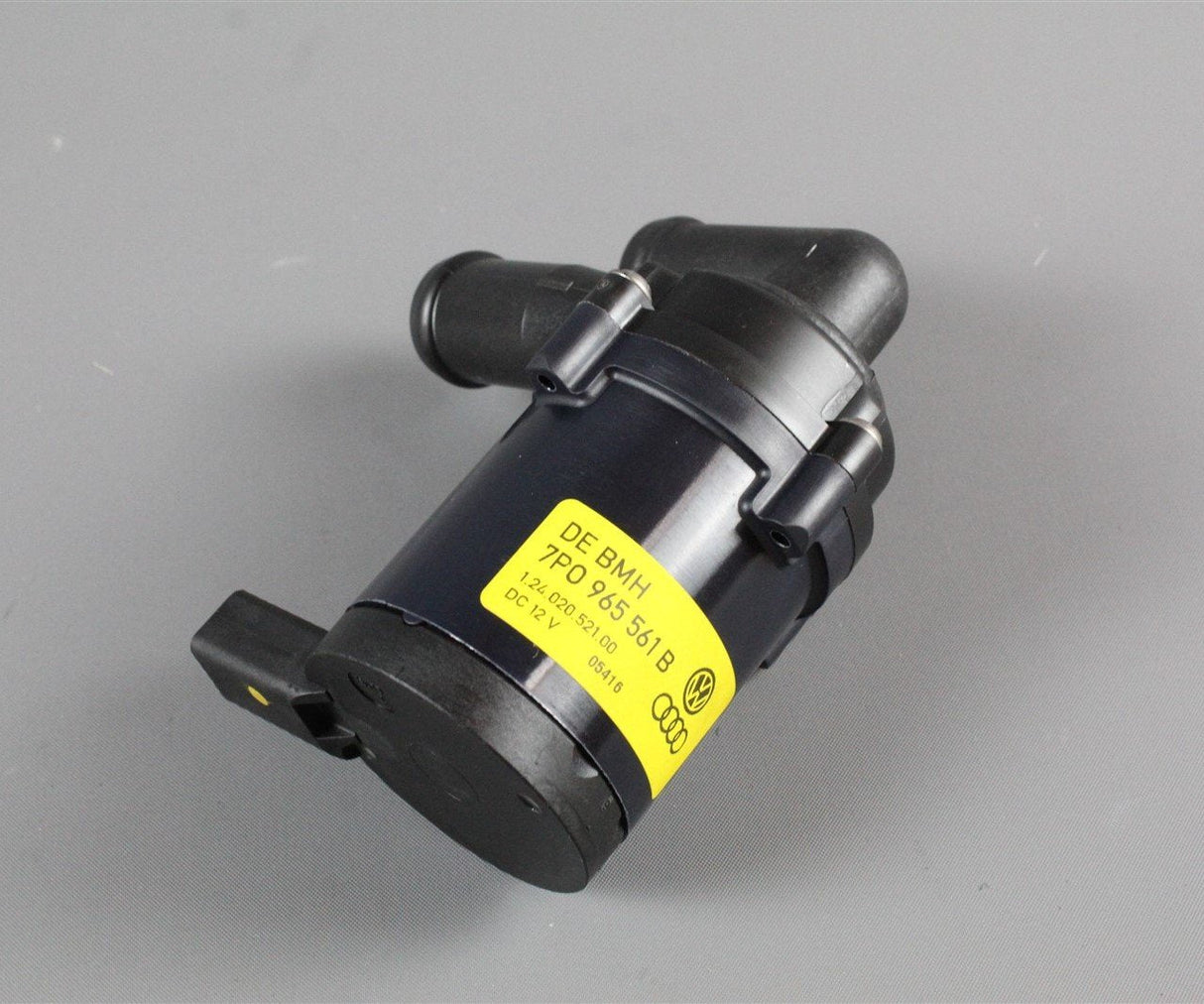 VW Touareg Amarok T6 additional coolant pump 7P0965561B