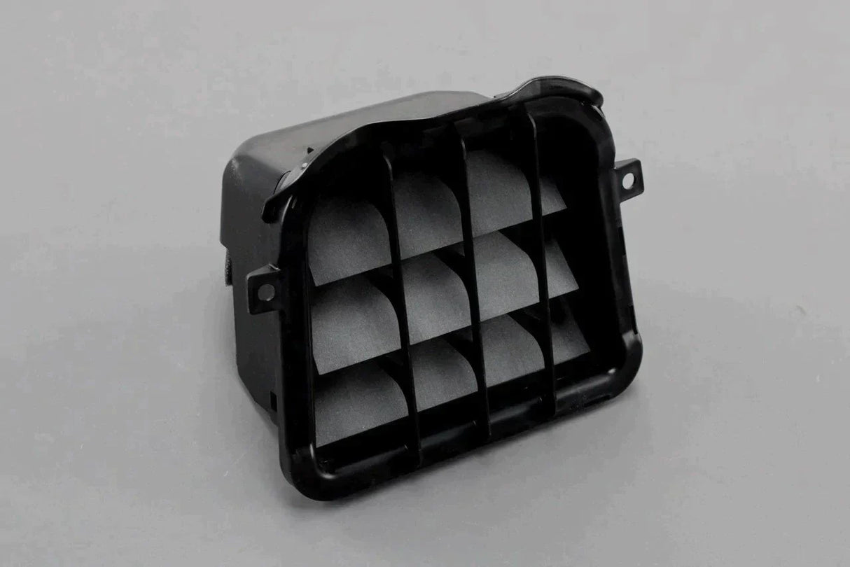 Audi A4 S4 RS4 A5 S5 RS5 Q5 dashboard vent trim (left/right) 8K0819161C