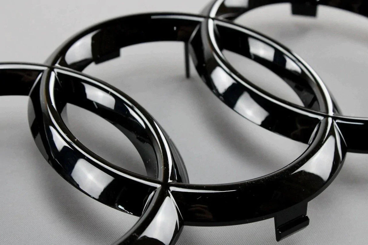 Audi Q5 2017-on front grille Audi rings badge (black) 80A853605C T94