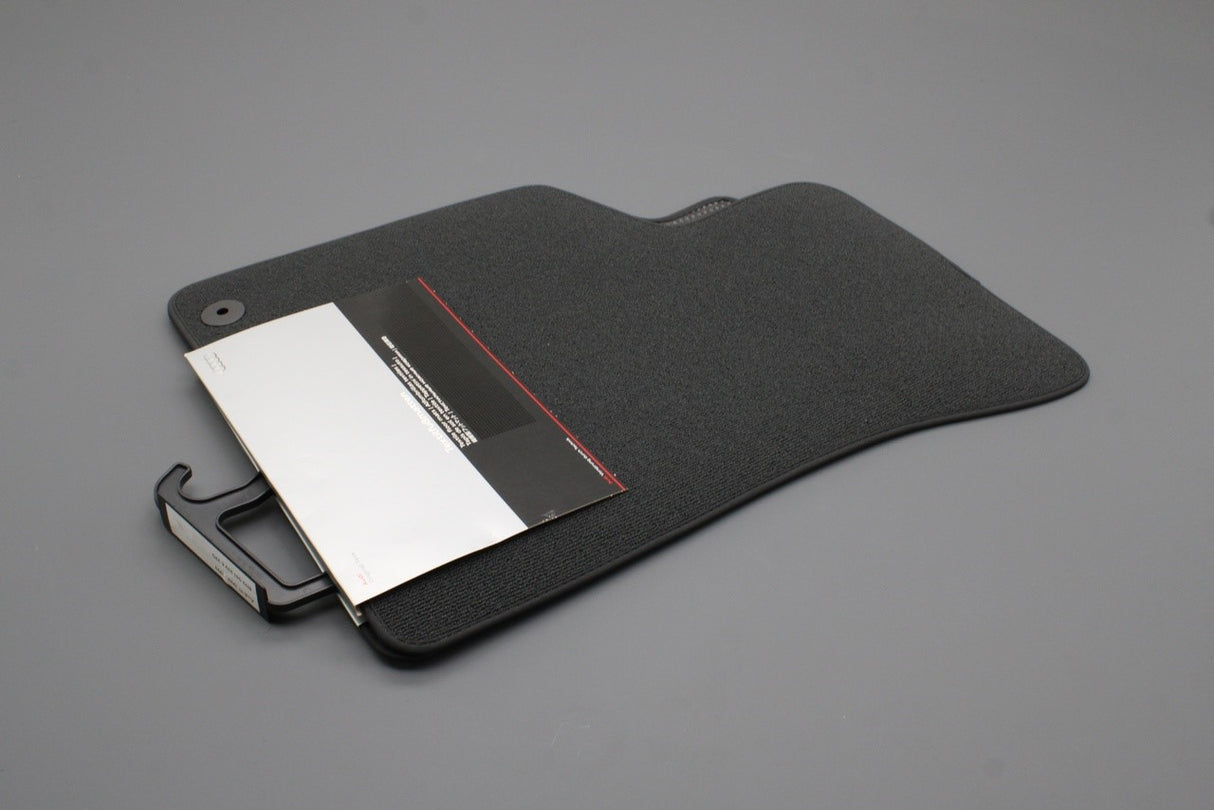 Audi TT 1998-2002 RHD textile floor mats 8N2061232E 29G