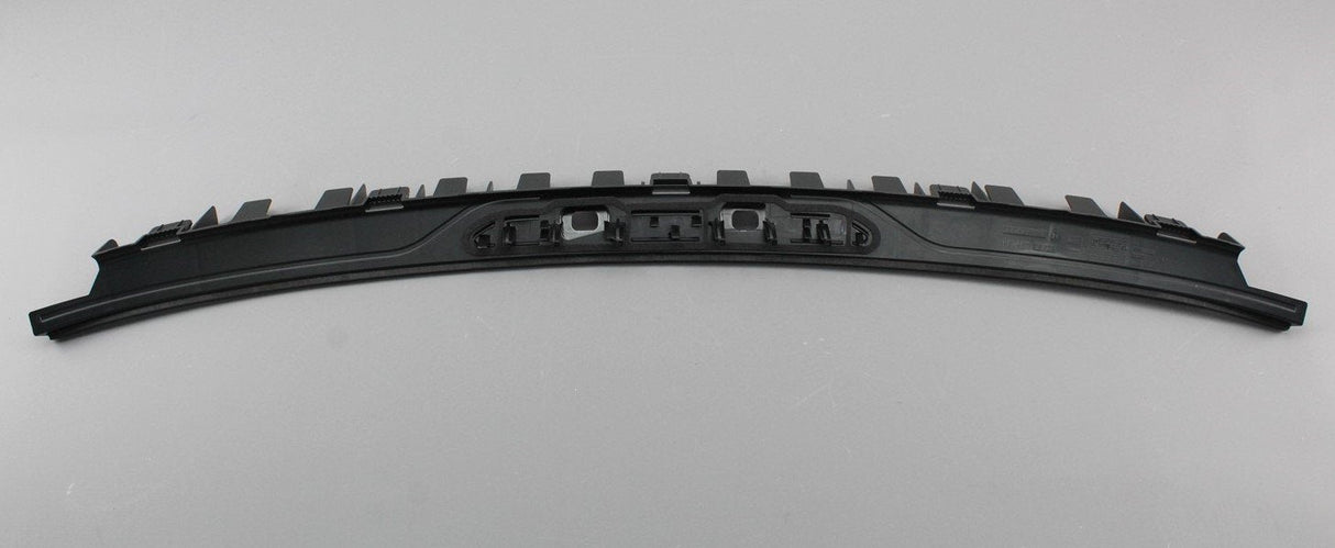 SEAT Ateca 2016- retainer/bracket for rear boot lid spoiler 575827950