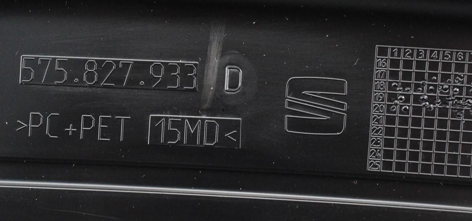 SEAT Ateca 2016- retainer/bracket for rear boot lid spoiler 575827950