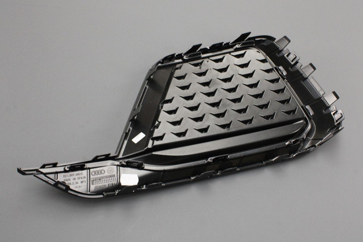 Audi A1 2019-on lower bumper grille (front right) 82A807680G RN4
