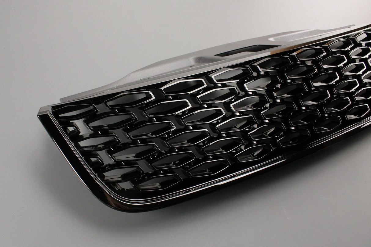 Land Rover Discovery 5 2017-on front radiator grille (black) LR110606