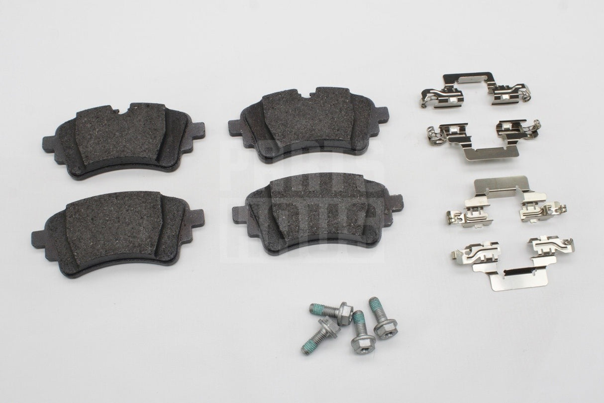 VW Touareg 2018-on Audi Q7 2016-on rear brake pads kit 8W0698451AG