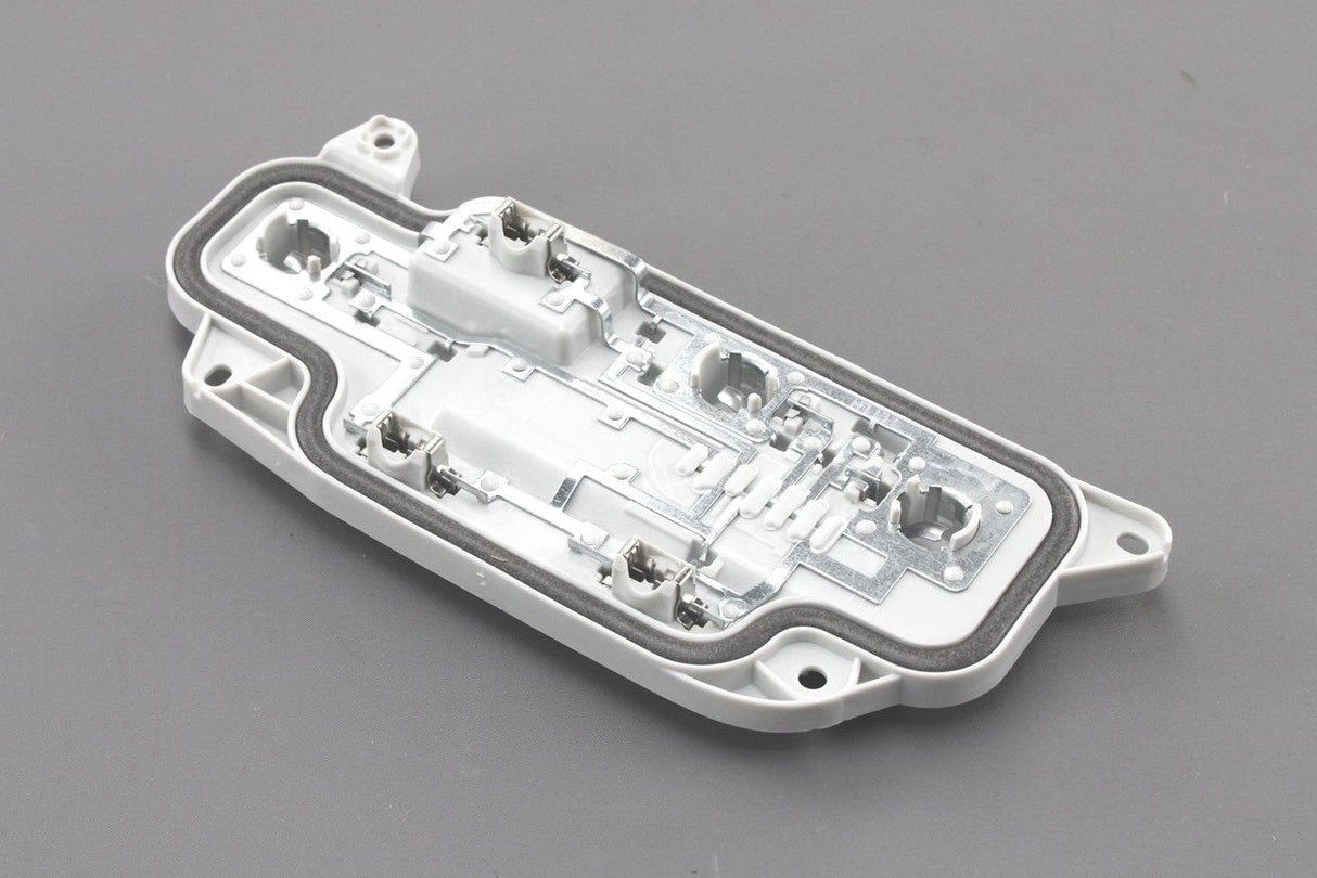 VW Caddy 2K 16-20 left tail light bulb carrier (wing doors) 2K1945257C