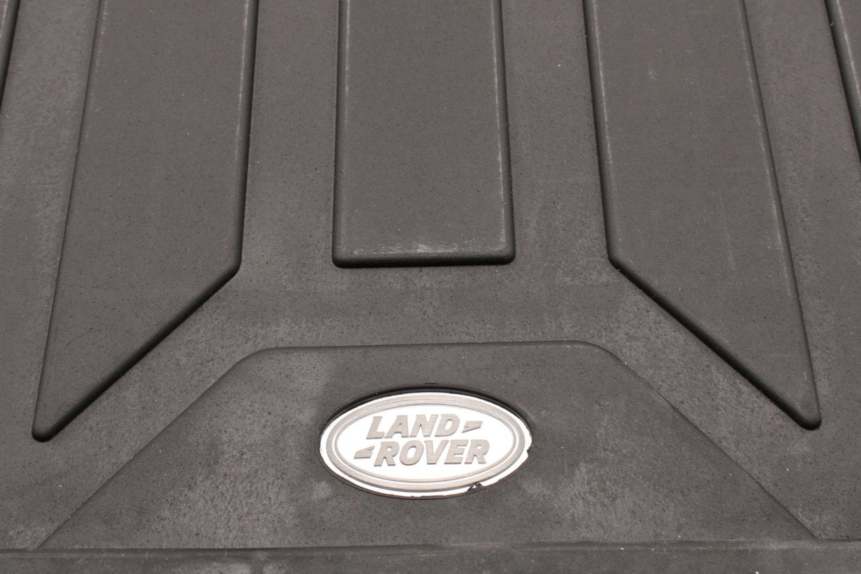Land Rover Defender SWB 2020-on rubber boot liner VPLES0565