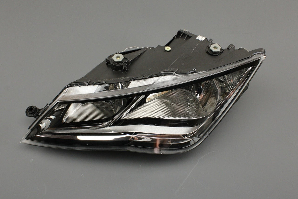 SEAT Leon 5F 2013-2020 RHD halogen headlight unit (left) 5F2941005A