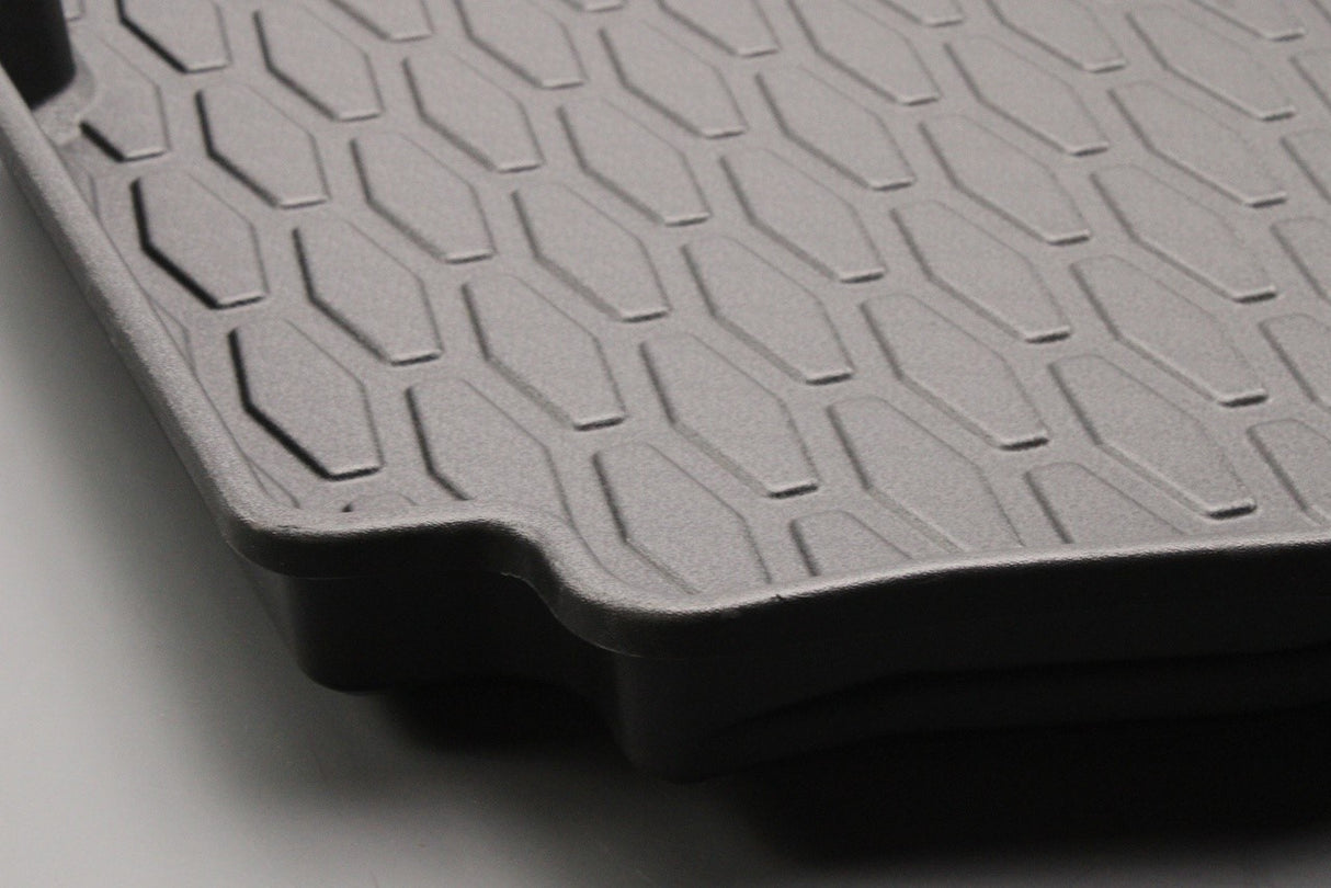 Jaguar XF Saloon 2016-on semi-rigid boot liner T2H43063