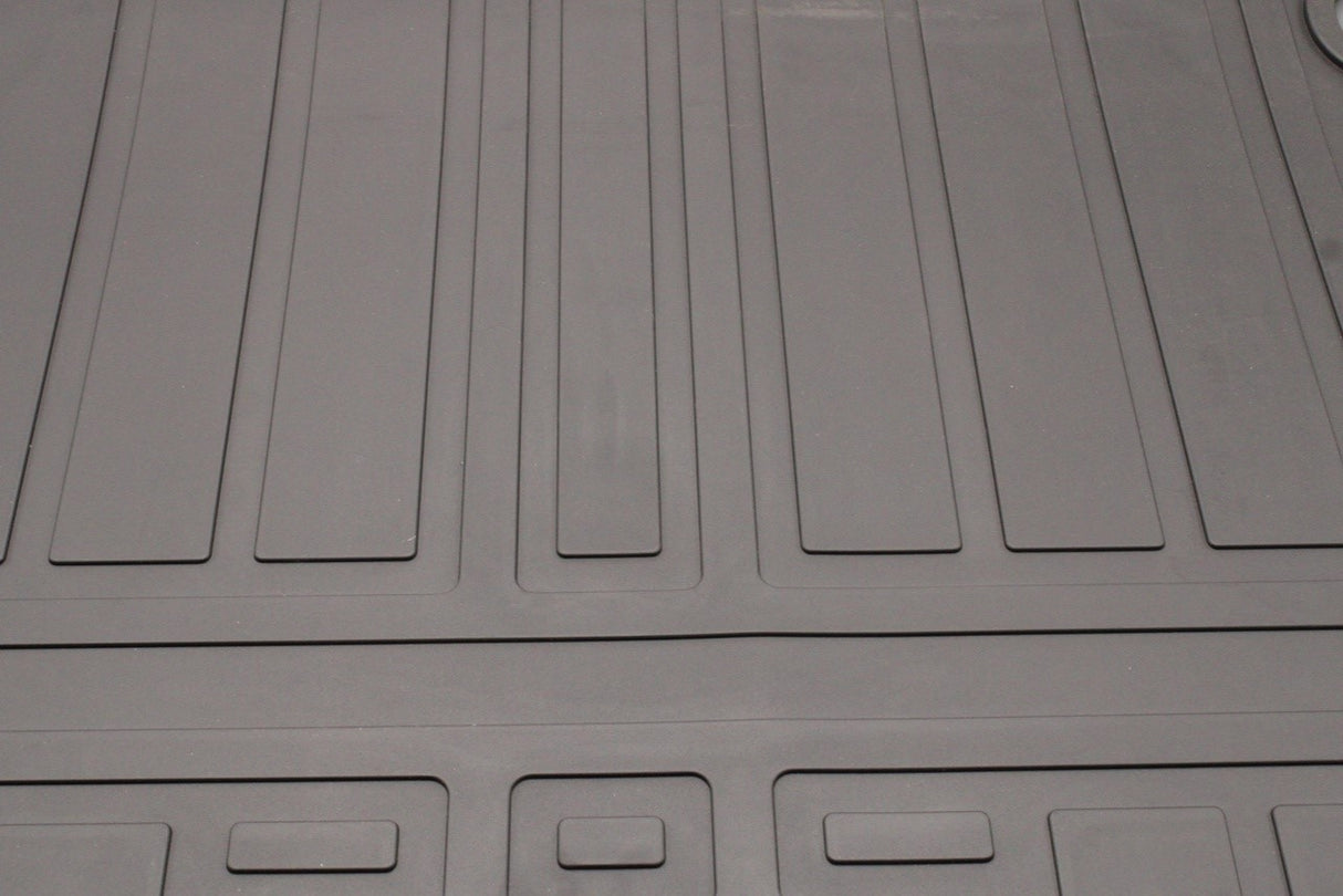 Range Rover 2013-2022 rubber boot liner VPLGS0451