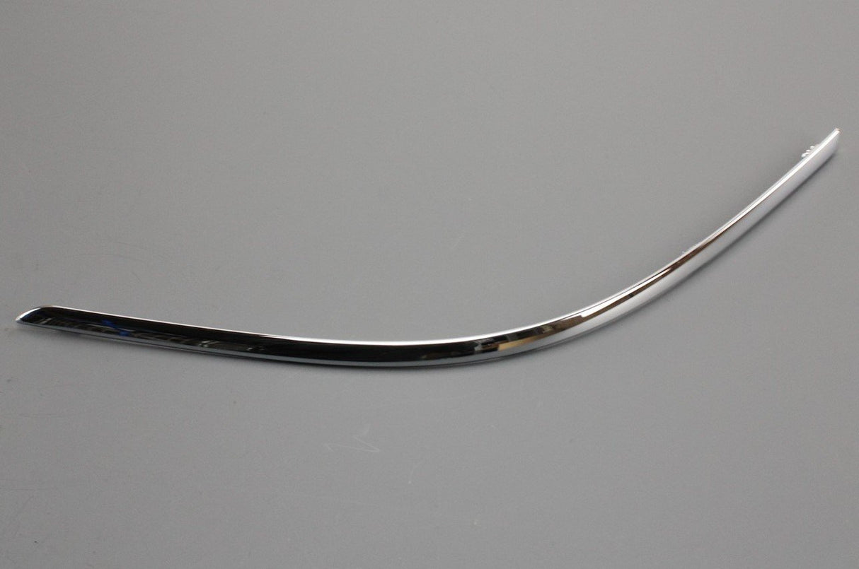 Mercedes-Benz A-Class trim strip (chrome) A1698851021