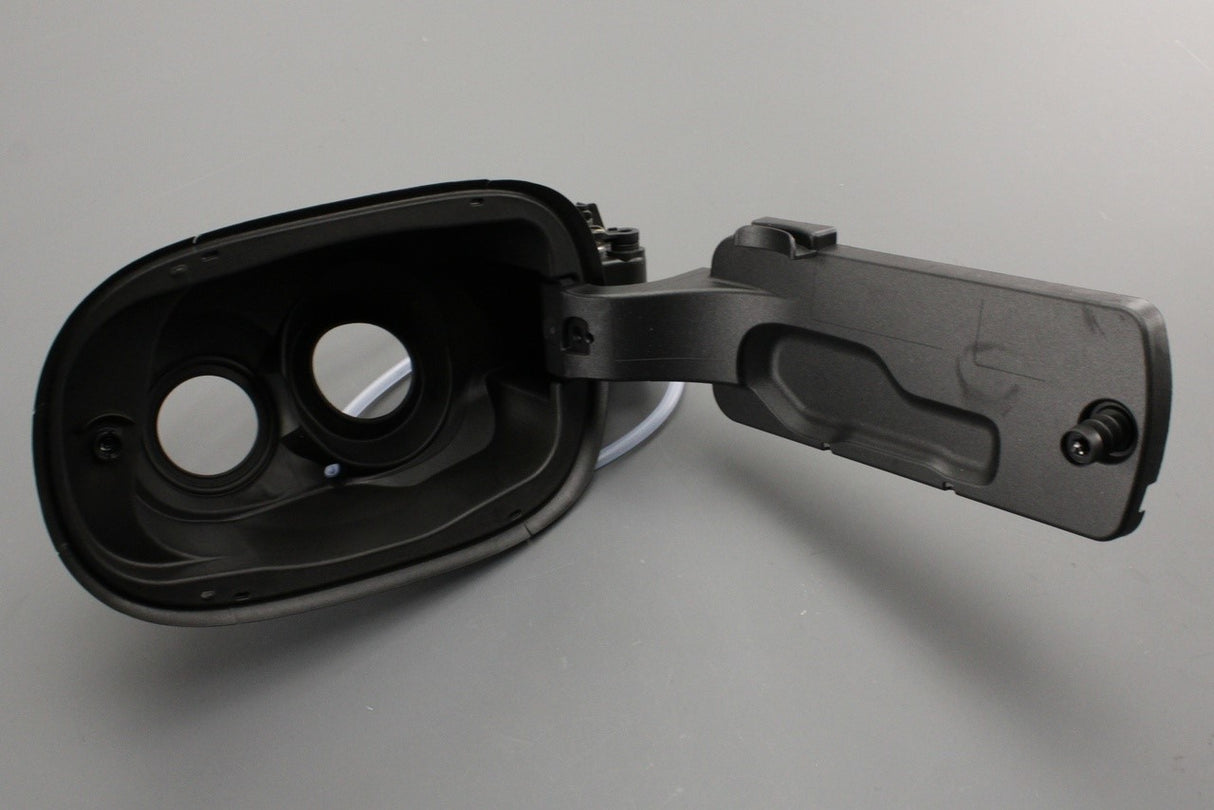 Land Rover Defender 20-on fuel filler flap housing LR163224