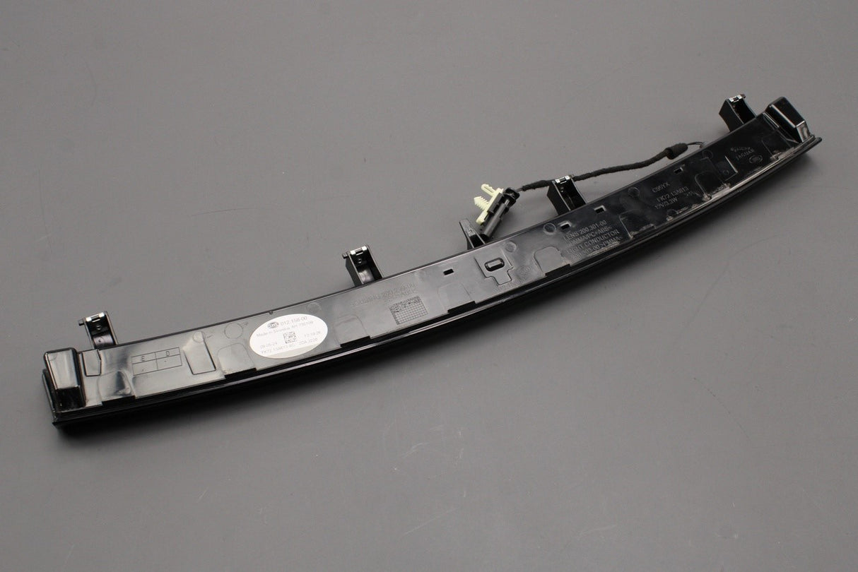 Land Rover Discovery 5 Sport RR Evoque Sport centre brake light LR085686