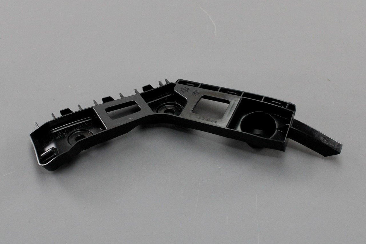 VW Golf MK7 MK7.5 Rear left bumper guide bracket support 5G6807393